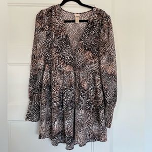 H&M dress in animal print size 8 NWOT